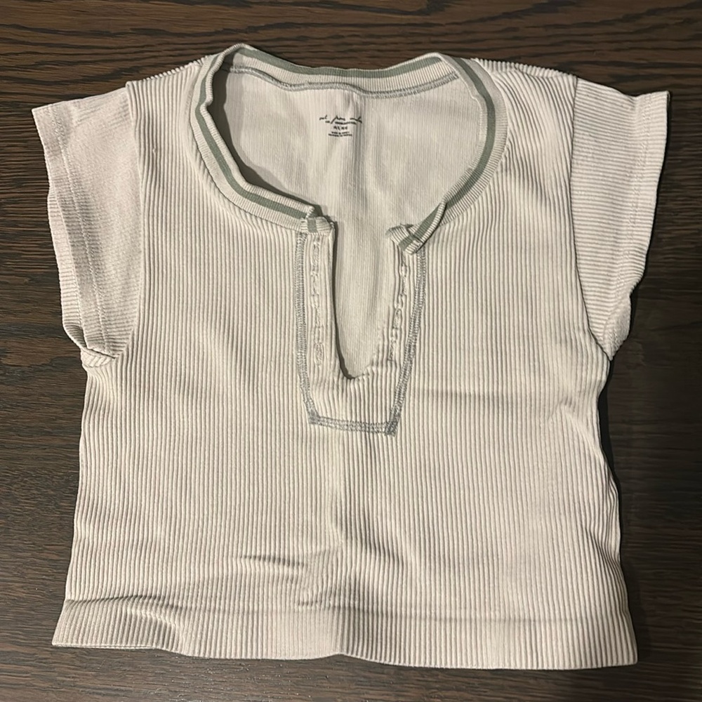 White and grey urban outfitters go for gold top